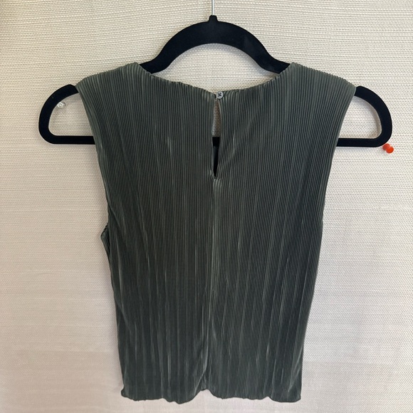 J. Crew Green Ribbed Fitted Tank Top - Picture 3 of 3